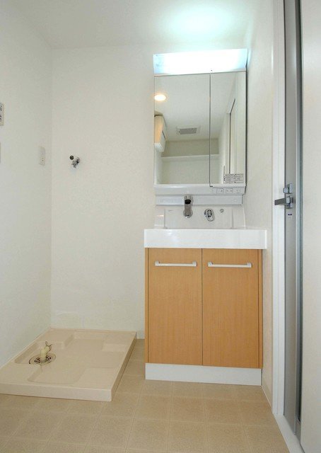 bianco luceの洗面所|写真はイメージです。
色仕様は現況優先になります