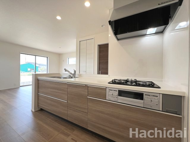 碧南第66照光町　新築住宅＜4号棟＞のキッチン