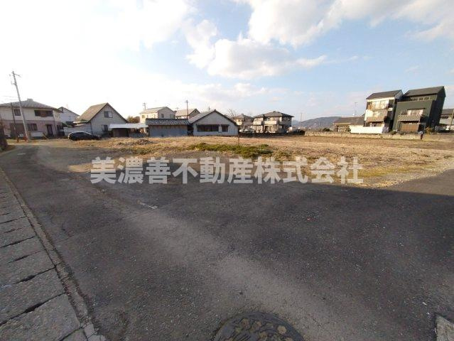 ６６５７０　岐阜市木田土地