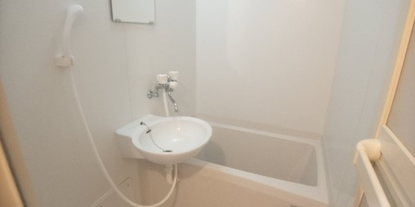 レオパレスグランドゥール綾の浴室|設備・使用は号室により異なる為、現況を優先致します。