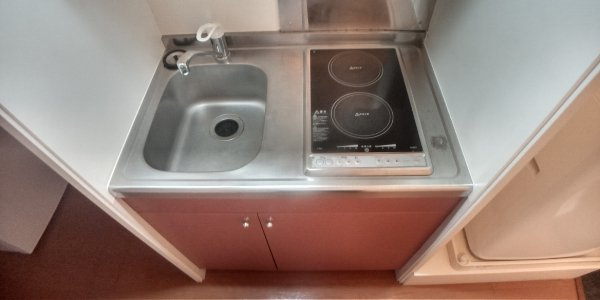 レオパレスグランドゥール綾のキッチン|設備・使用は号室により異なる為、現況を優先致します。