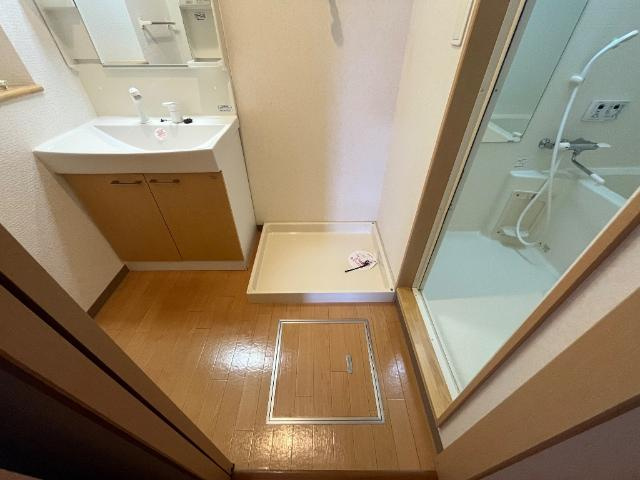 ヴィラージュ新木屋瀬　のその他|脱衣所