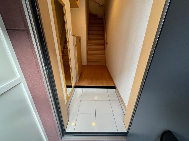 ヴィラージュ新木屋瀬　の玄関|玄関