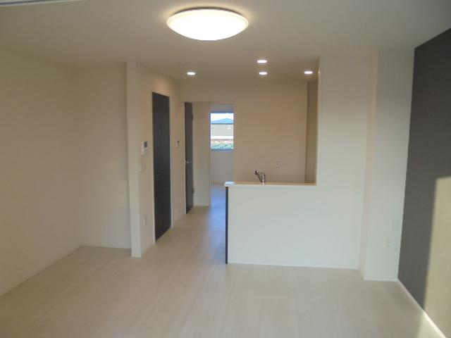 シャルマン・東鳴水の居間・リビング|リビング（イメージ）