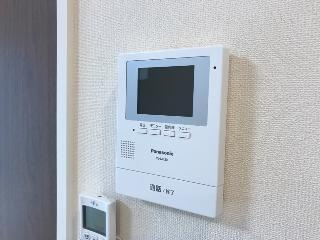 シャルマン・東鳴水の内装|カメラ付インターホン（イメージ）