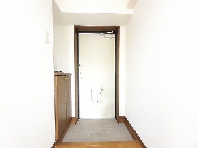 カンフィデンス三ヶ森の玄関