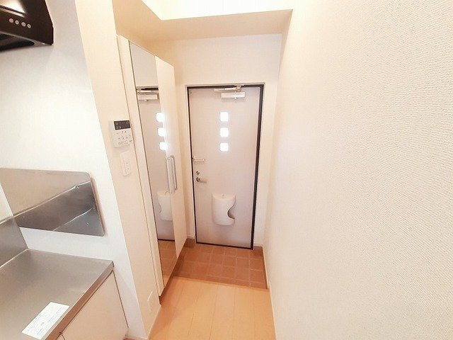 ソレイユ本城の玄関