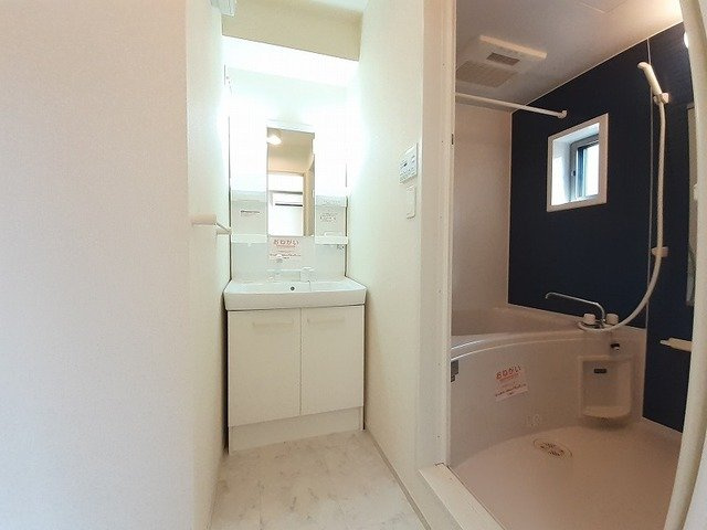 ソレイユ本城の洗面所