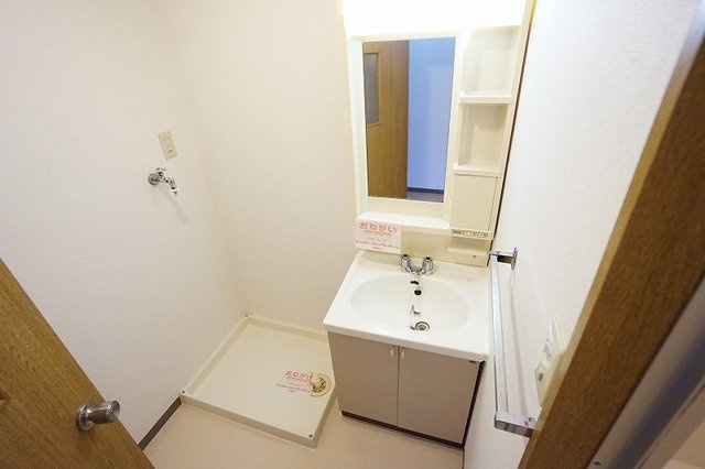 エルカーサ引野の洗面所