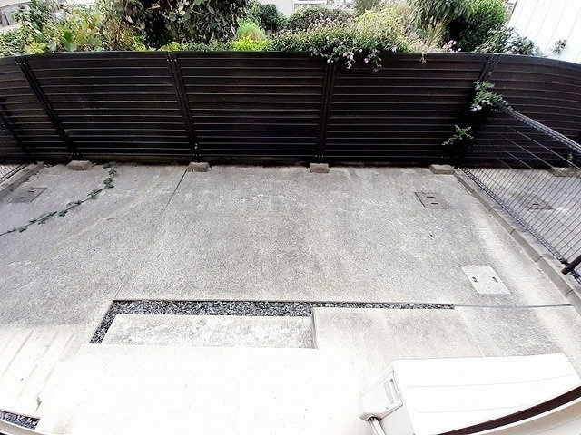 メゾングラ－スⅣのバルコニー