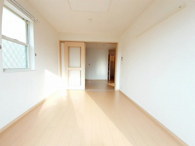 メゾングラ－スⅣの内装