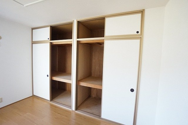 サンハイツ梶山Ｂの収納