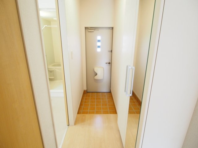 ソレアード陣原の玄関