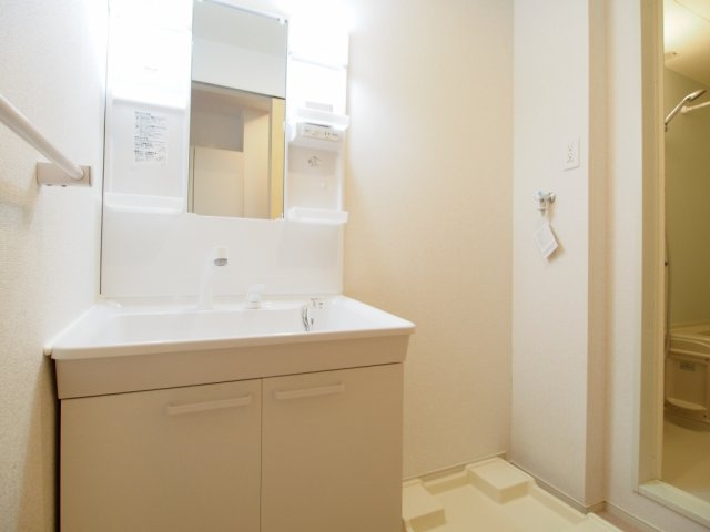 ソレアード陣原の洗面所