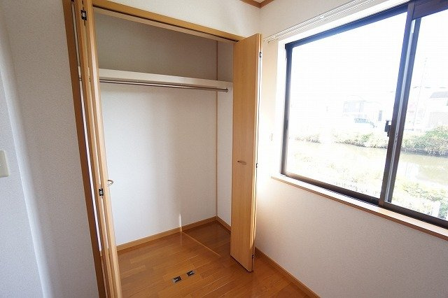 マーベラス・コートＳ　Ｂの収納