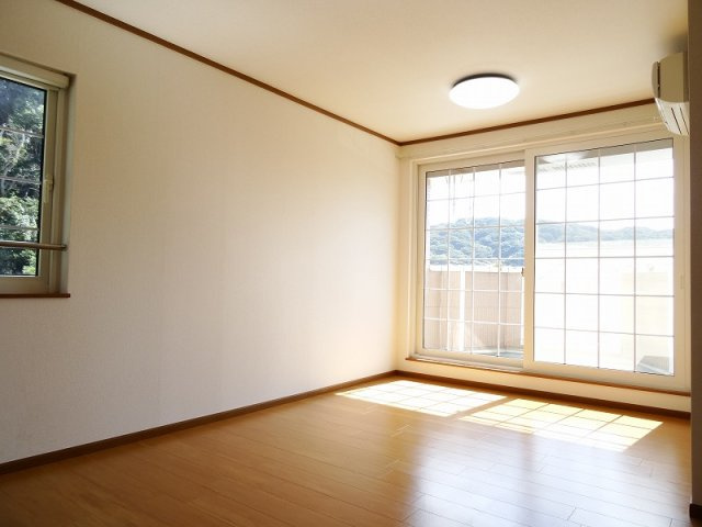 ラフィネ瑞穂の居間・リビング