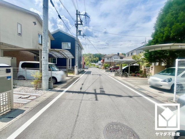 大津市雄琴６丁目　1期　1号棟の前面道路含む現地写真|2月20日　現地写真更新