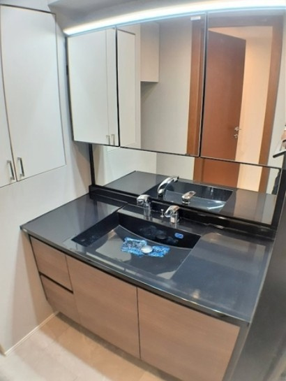 【独立洗面台】