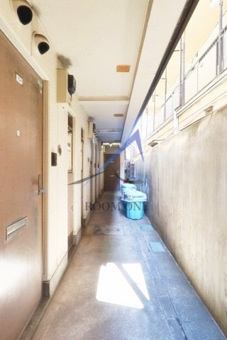 ルーブル中村橋のその他共用部分|共用通路です。