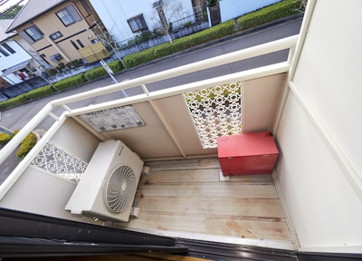 【バルコニー】 | 学園カリス | 南面バルコニー