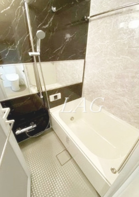 【浴室】 | ジェノヴィア水天宮前Ⅱスカイガーデン | お風呂です。