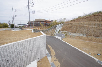 【前面道路含む現地写真】 | 【仲介手数料無料！！】川崎市麻生区細山6丁目　建築条件付き売地（全10区画）1-4区画　2300万円