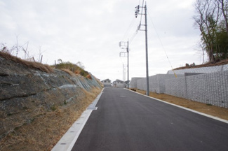 【前面道路含む現地写真】 | 【仲介手数料無料！！】川崎市麻生区細山6丁目　建築条件付き売地（全10区画）1-4区画　2300万円