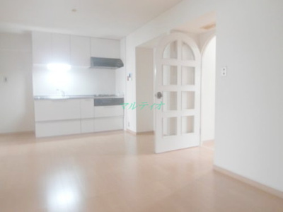 【居間・リビング】 | ジュネシオン小名木 | 洋室