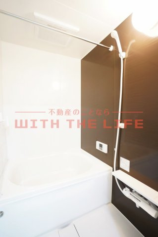 L-bloom梅満【キャッシュバック対象物件】の浴室|コンパクトで使いやすいお風呂です