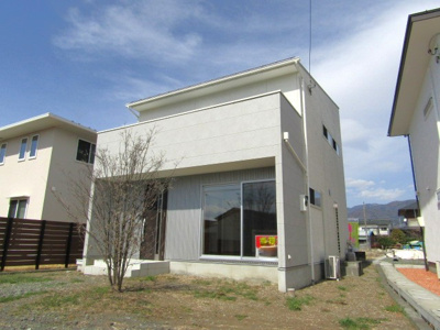 【外観】 | 中古戸建　甲府市里吉4丁目 | 外はこのようになっています