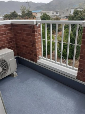 【バルコニー】 | シェーネⅠ | バルコニーからの眺めを楽しみながら食事をしませんか