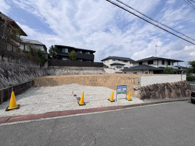 西宮市鷲林寺南町　古家付売土地
