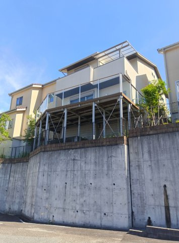 上甲東園3丁目　戸建の外観|北側から物件を望む外観となります。