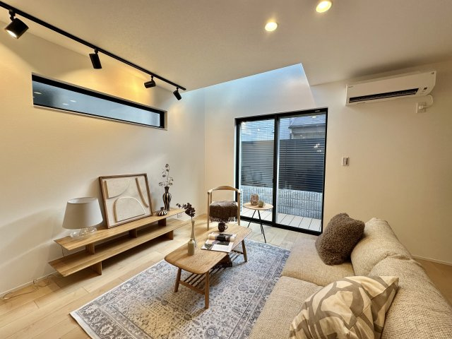 甲子園口一丁目　高性能住宅のその他|断熱性と気密性に優れた住まいが四季を通じて快適な空間を実現し静かで心穏やかなリビングが家族の時間を豊