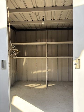 西宮市名塩二丁目　中古戸建の洋室|１階洋室