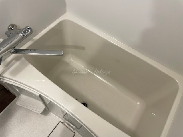 藤沢市川名１丁目の賃貸マンションの浴室