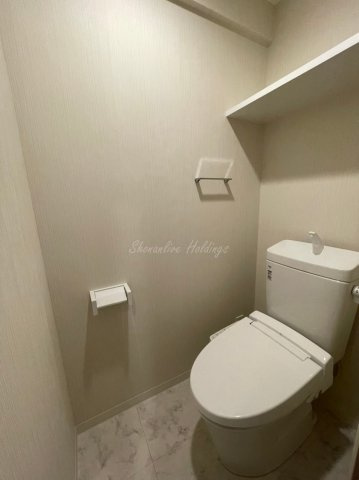 藤沢市川名１丁目の賃貸マンションのトイレ|清潔感のあるトイレです