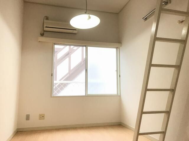 フェリーチェ蓮沼の居間・リビング