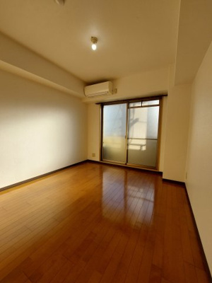 【寝室】 | パインヒル六甲