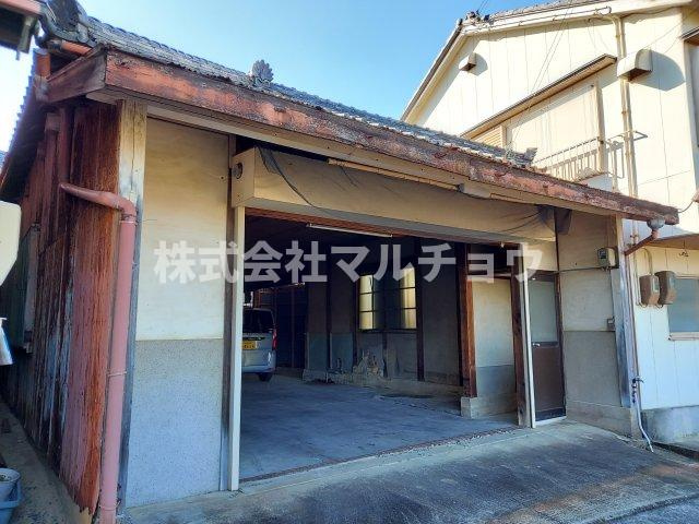 印南戸建ての駐車場|カースペースがあります