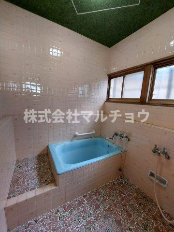 印南戸建ての浴室|きれいなお風呂です