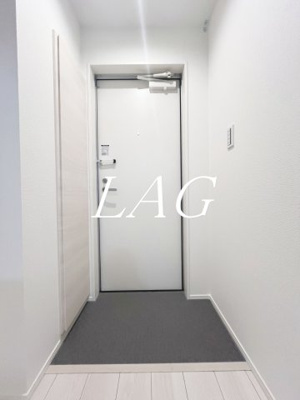 【玄関】 | カインドネス中央林間 | 玄関です。（同仕様設備です）