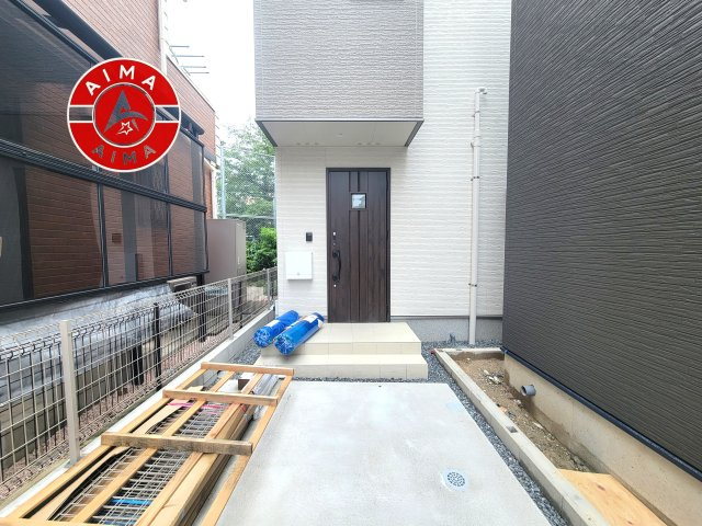 福岡市博多区新和町2丁目第1-3棟（3号棟）の玄関|おでかけの時も帰った時も、「我が家」を最初に感じでもらえる素敵な空間に。