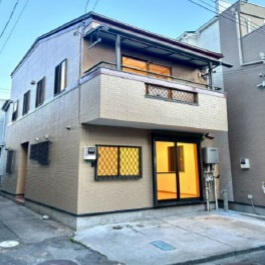 足立区大谷田1丁目　中古戸建の外観