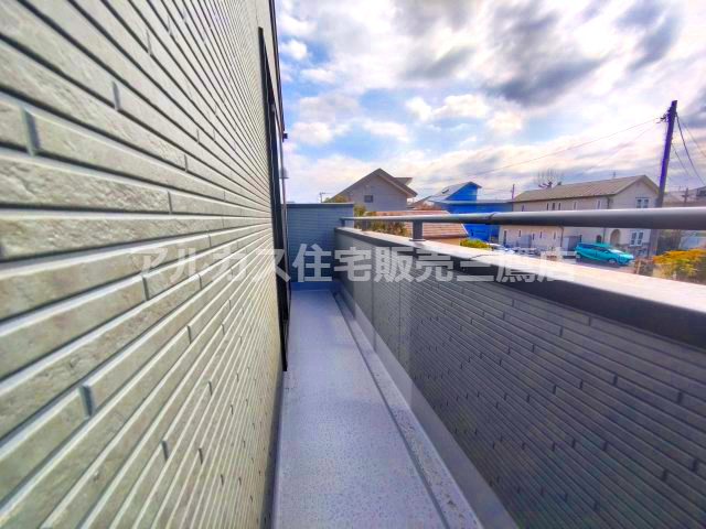 【内覧動画公開中！】小金井市前原町2丁目 中央線 武蔵小金井駅 新築戸建のバルコニー