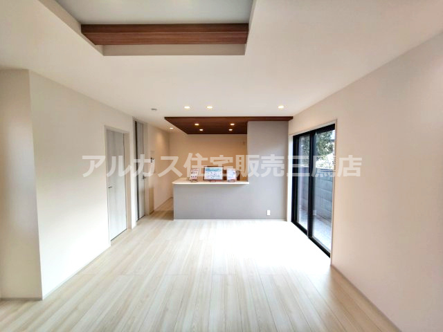 【内覧動画公開中！】小金井市前原町2丁目 中央線 武蔵小金井駅 新築戸建の居間・リビング