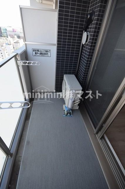 ファステート大阪ドームシティのバルコニー