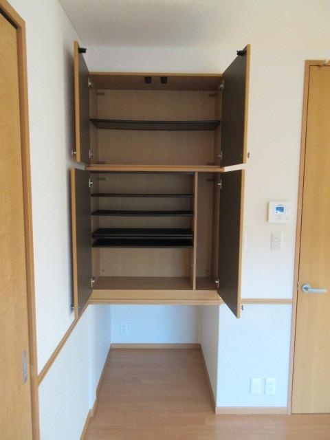 コーラルコート１号館の収納