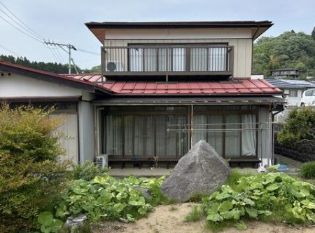 福島市小倉寺字八月内　中古戸建