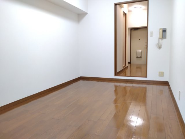 ルーブル文京音羽の居間・リビング